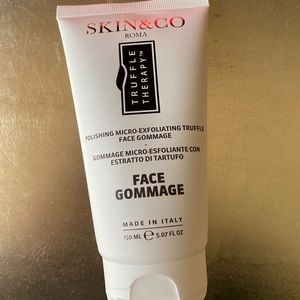 Skin & Co Truffle Fave Grommage Scrub